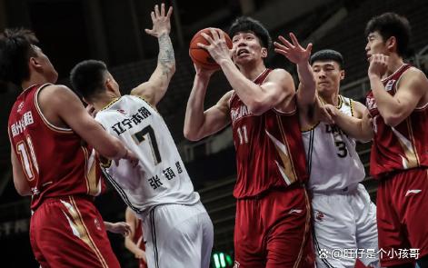NG体育-CBA新赛季开打，广东宏远势不可挡，直捣中流破敌连胜五场