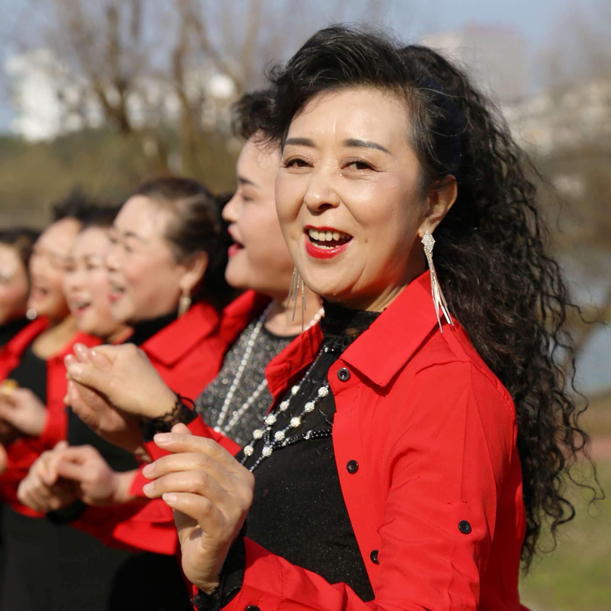 NG体育-红红火火连胜中：女队表现出色，豪取胜利