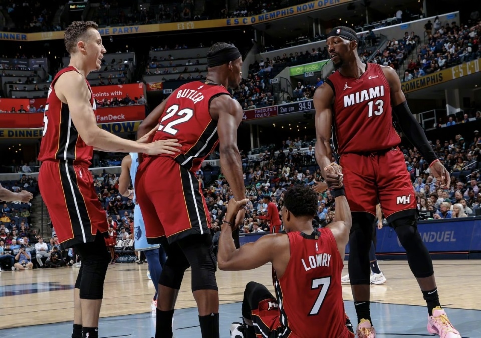 NG体育-NBA总决赛完美收官，76人力压火箭夺冠称王